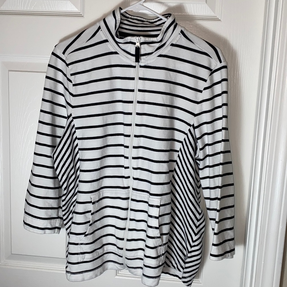 Talbots  Zipper front Jacket Sporty 3/4 sleeve Size XL with pockets high collar